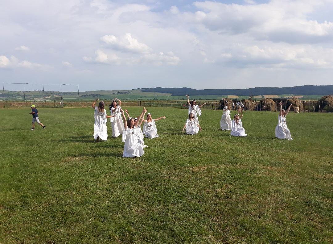 Chindia trece de la fotbal la ciclism. Jucătorii lui Viorel Moldovan se pregătesc intens de liga I