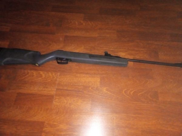 S-a ales cu dosar penal, pentru o pușcă de tir, deținută fără documente