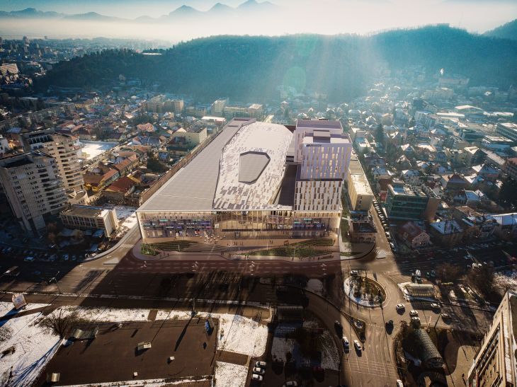 Dâmbovițean decedat, după ce a căzut de pe schelă, la Brașov, la construcția noului mall din oraș