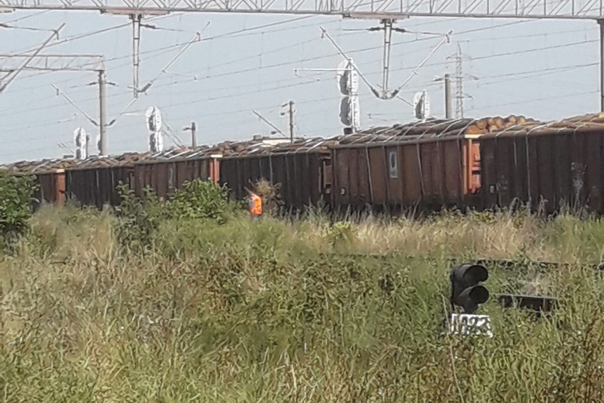 Accidente în serie în Dâmbovița, la orele prânzului (23 august). Din fericire nu sunt decât persoane rănite ușor