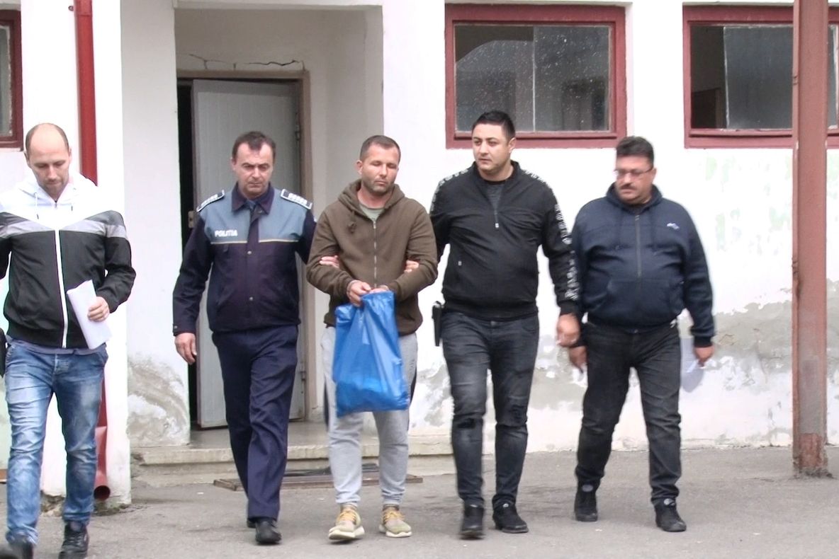 Primăria Pucioasa, măsuri drastice după cazul minorei abuzate de șoferul de microbuz școlar