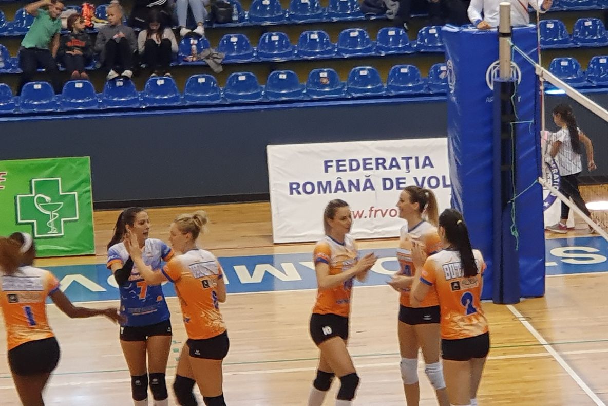 Volei feminin: CSM Târgoviște câștigă fără emoții cu Rapid, 3-0, în Divizia A1