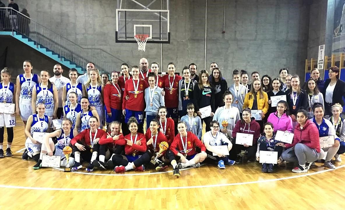 Începe campionatul național de baschet feminin. Multipla campioană CSM Târgoviște este...pe nicăieri