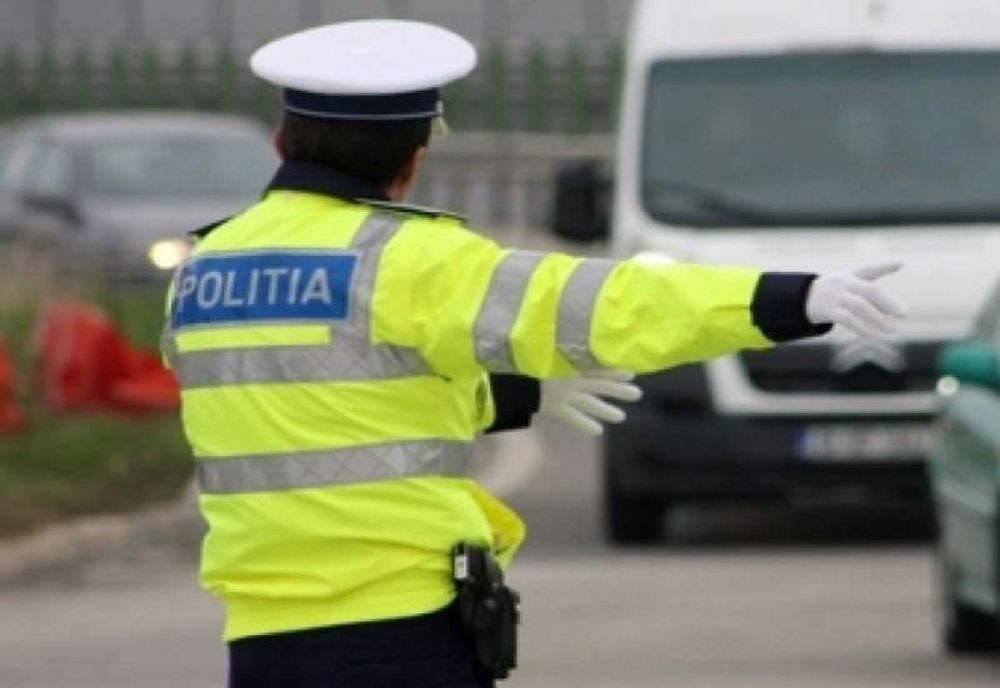 Trafic îngreunat pe mai multe drumuri din țară, din cauza ceții