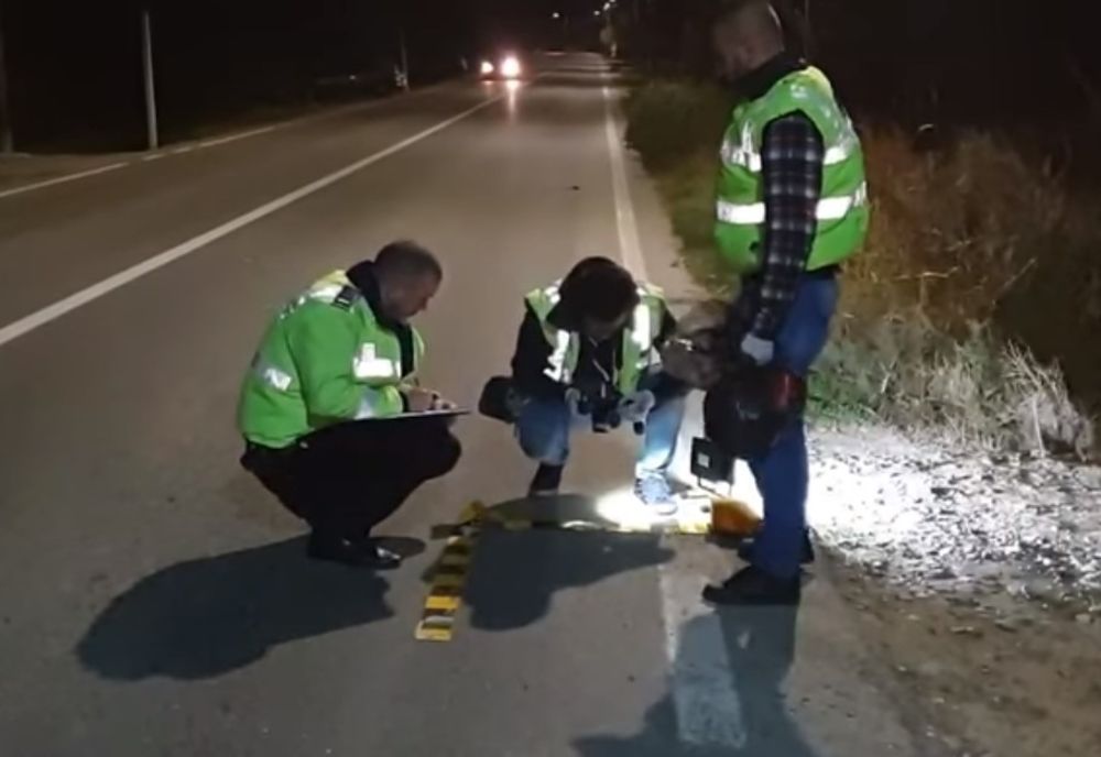 Tânărul ce a lovit trei persoane, cu mașina, intenționat, a fost reținut