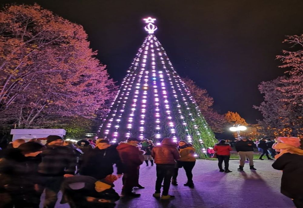 Foto| Târgul de Crăciun inaugurat și la Târgoviște