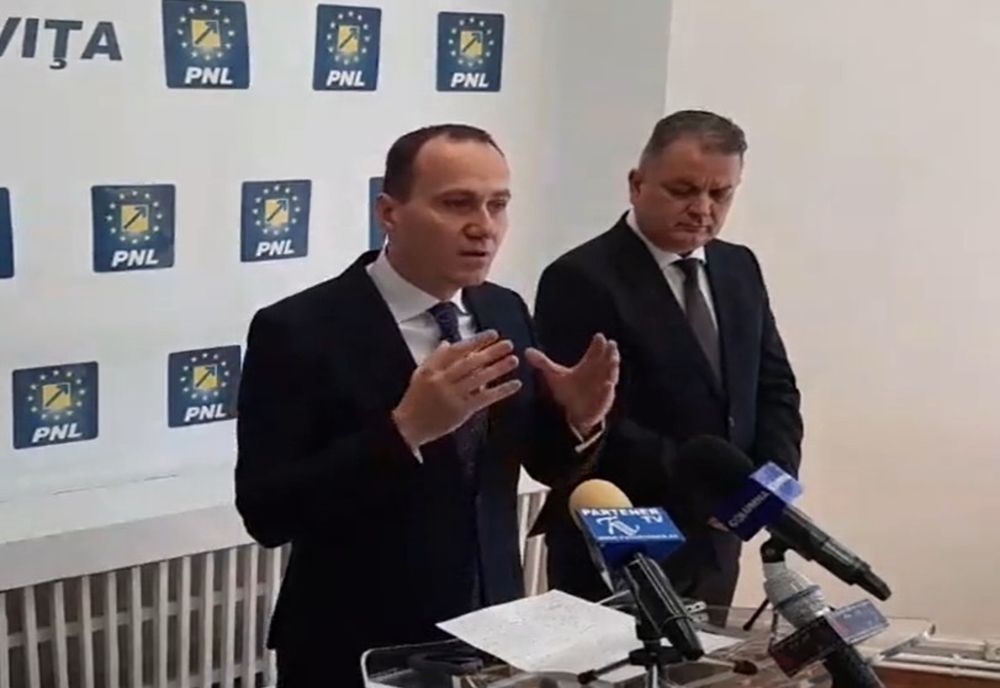 Președintele PNL Târgoviște, autoizolat la domiciliu, după ce a intrat în contact cu persoane supecte de infecție cu coronavirus