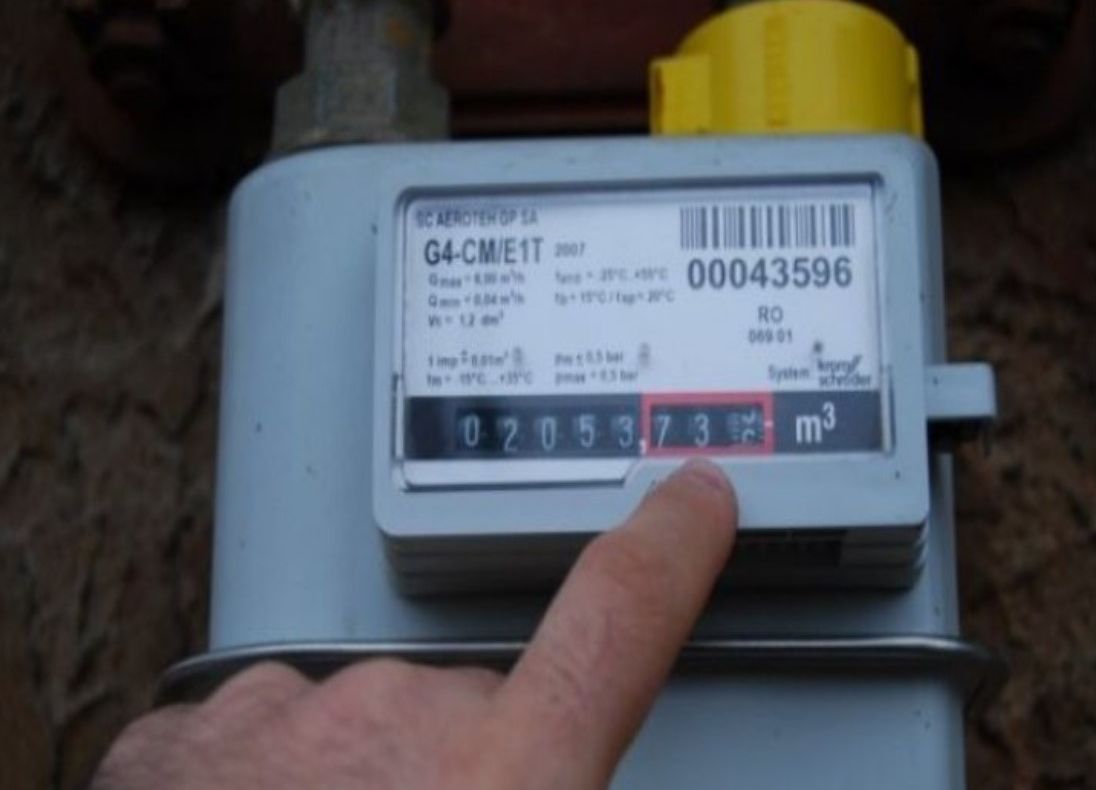 Legea amânării plății facturilor a trecut de Parlament: facturile la apă, energie, gaze se suspendă 3 luni, dacă președintele Iohannis promulgă legea