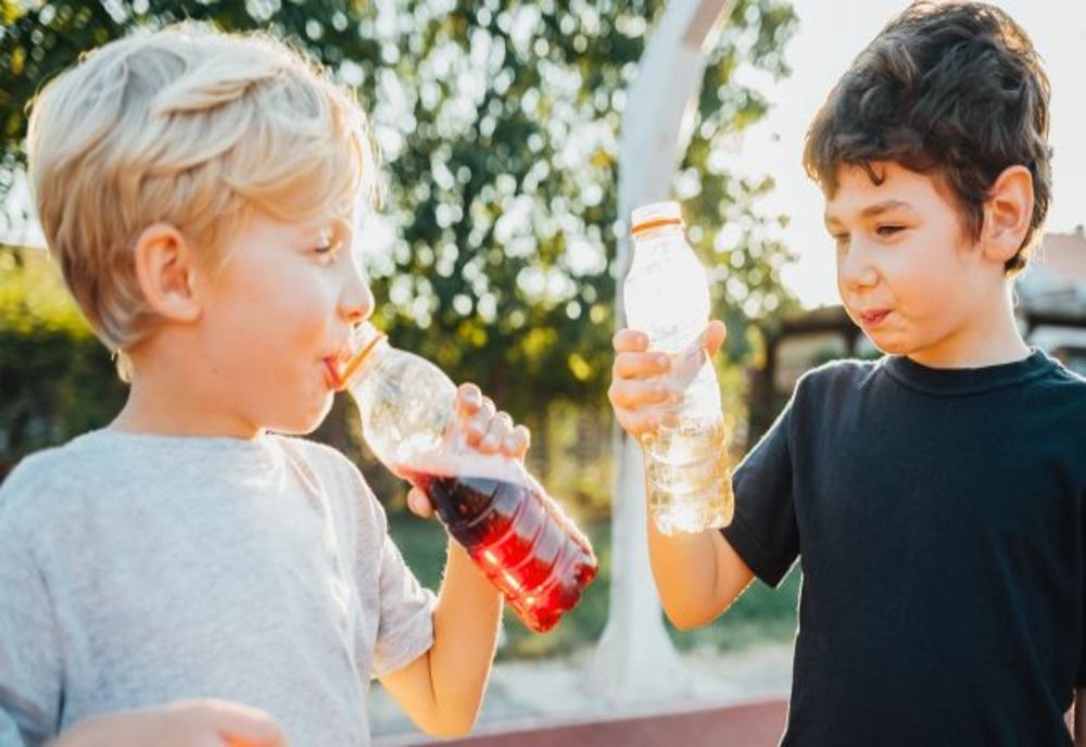 Băuturile energizante ar putea fi interzise minorilor 