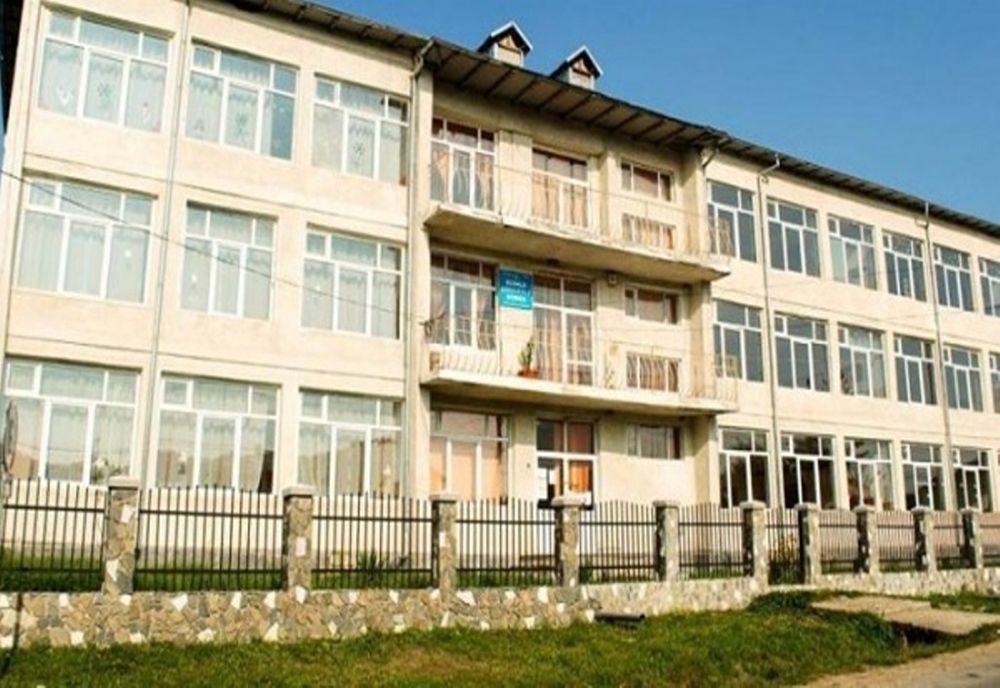 Cum a fost sancționată o profesoară din Dâmbovița care a refuzat să predea on-line