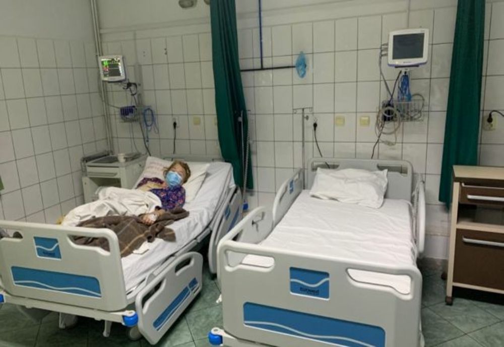 Mai multe paturi la Spitalul din Târgovişte, în contextul înmulţirii cazurilor de COVID-19  