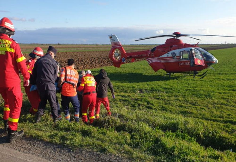 Accident grav în Dâmbovița. Un motociclist a fost preluat cu elicopterul în stare critică