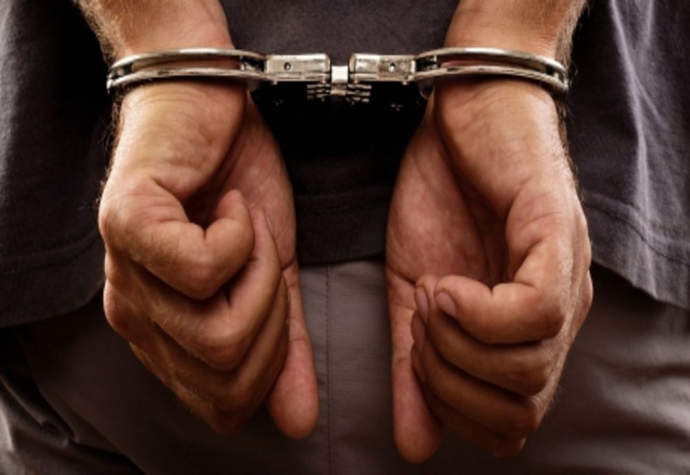 Dâmbovița: Bărbatul care și-a șantajat fosta concubină, în arest preventiv pentru 30 de zile