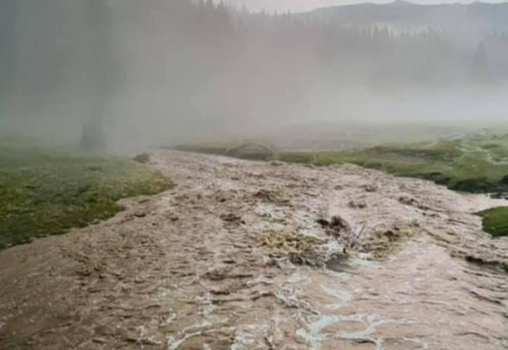 Traseu din Bucegi închis până pe 9 august, din cauza viiturilor 
