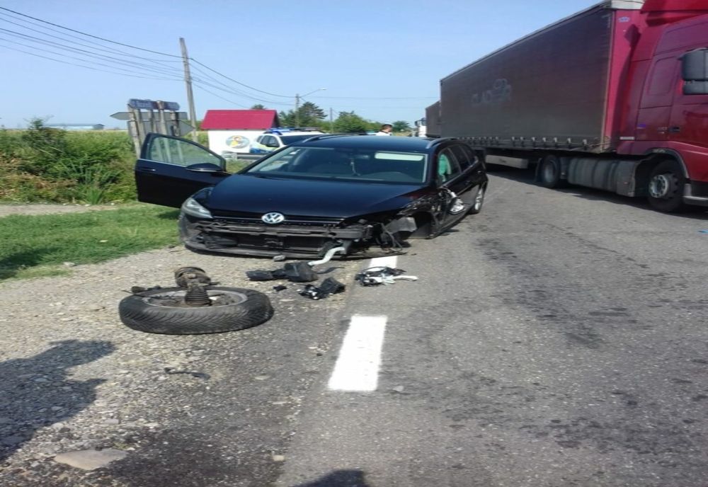 Dâmbovița: Accident cu două persoane rănite pe DN 7