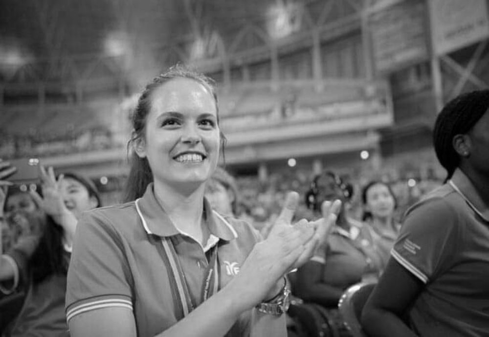 O arbitră de volei din Târgoviște a murit într-un accident pe A2