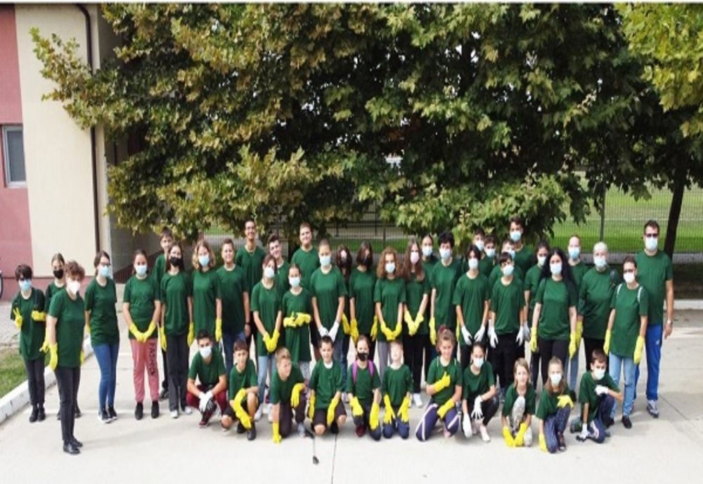 Let’s Do It, Titu! Împreună pentru un oraș mai curat