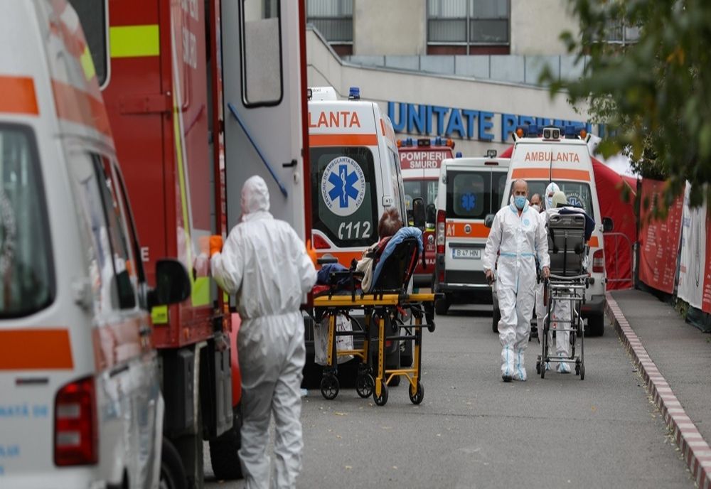 O nouă zi cu număr uriaș de decese și internări la ATI. În Dâmbovița, 55 de localități au rate de incidență peste 6