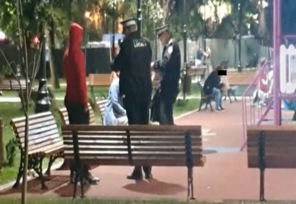 Târgoviște. Polițiștii locali au aplicat zeci de amenzi persoanelor care au recurs la fapte antisociale pe domeniul public