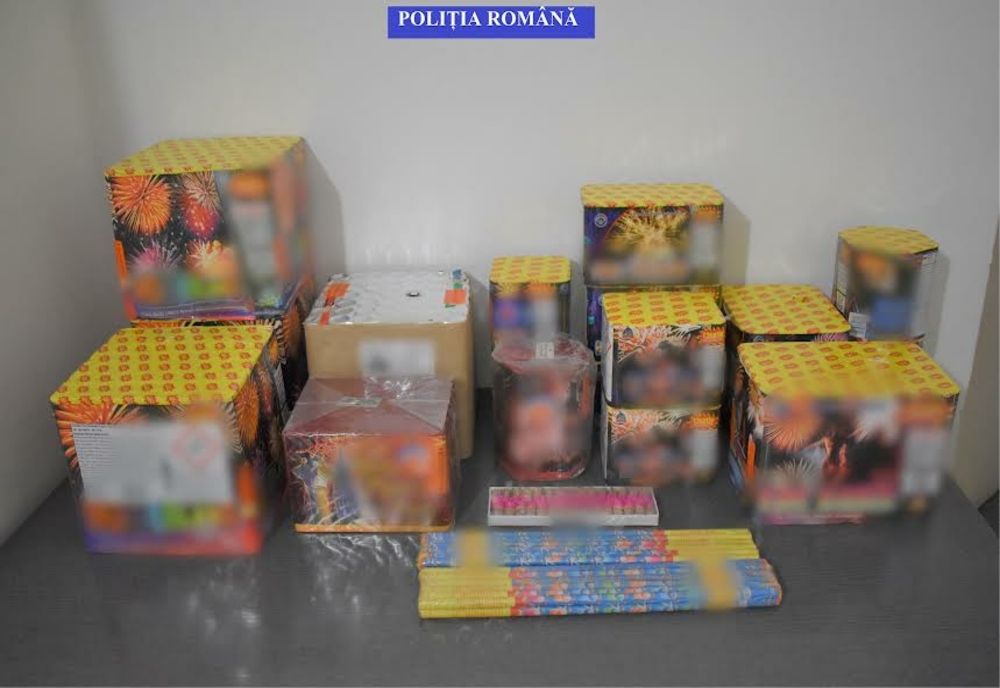 Captură impresionantă de petarde în Dâmbovița