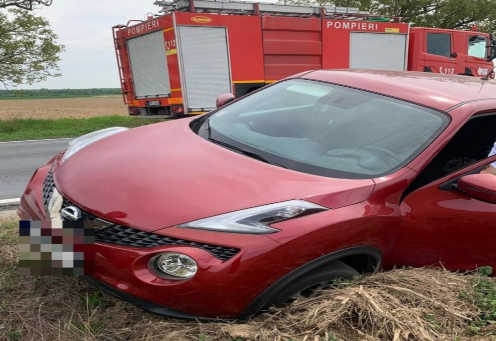 Accident violent pe DN 71, în Dâmboviţa. Două dintre victime au ajuns la spital