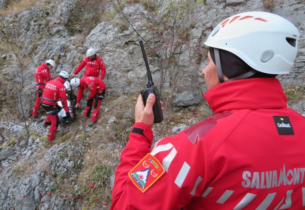 Salvamont România: 21 de persoane, salvate în ultimele 24 de ore. Și duminică se mențin codurile de vreme ploioasă, cu descărcări electrice și vijelii