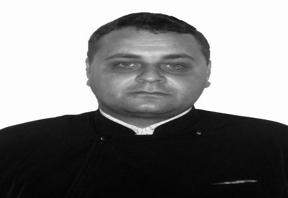 Un îndrăgit preot de pe Valea Dâmboviței a murit. Părintele s-a stins la doar 40 de ani
