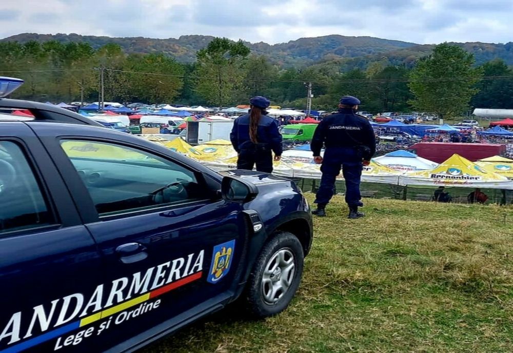 Femeie amenințată cu cuțitul într-un târg din Dâmboviţa