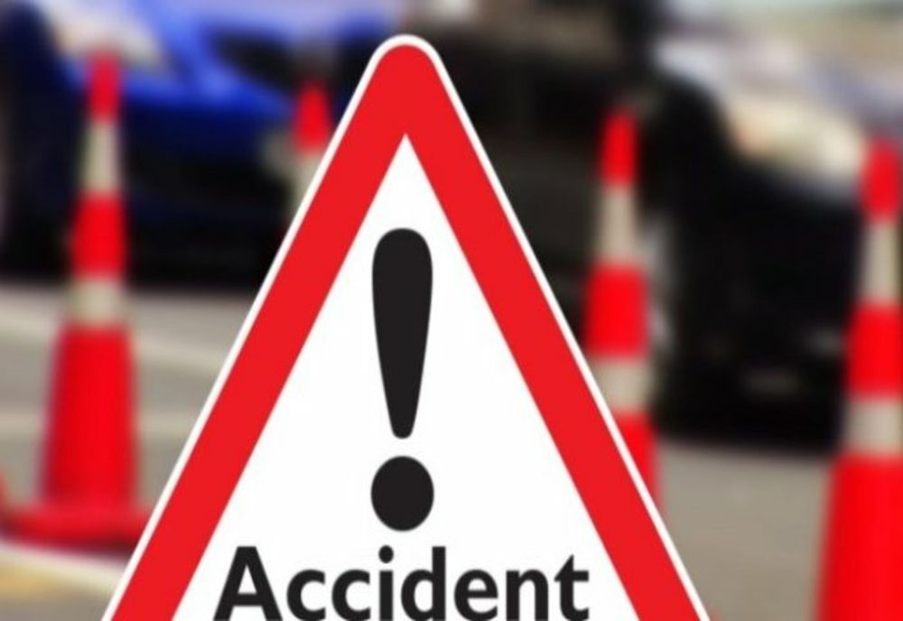 Două persoane au ajuns la spital după un accident rutier produs în Târgovişte