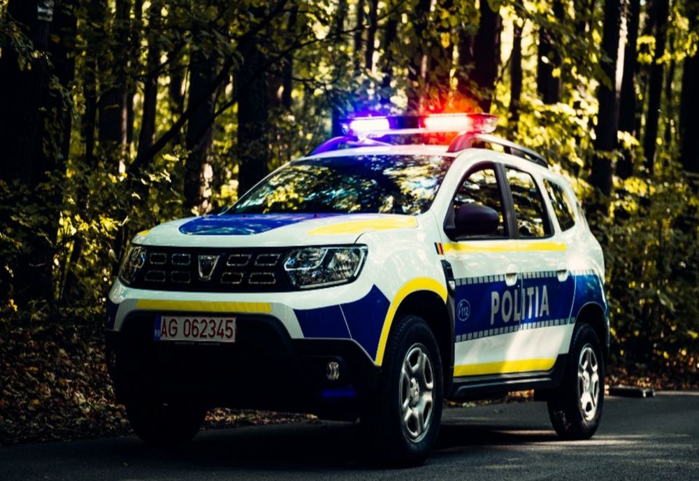 Dâmbovița: Adolescentă de 17 ani,  dispărută de acasă. Familia și Poliția, căutări disperate