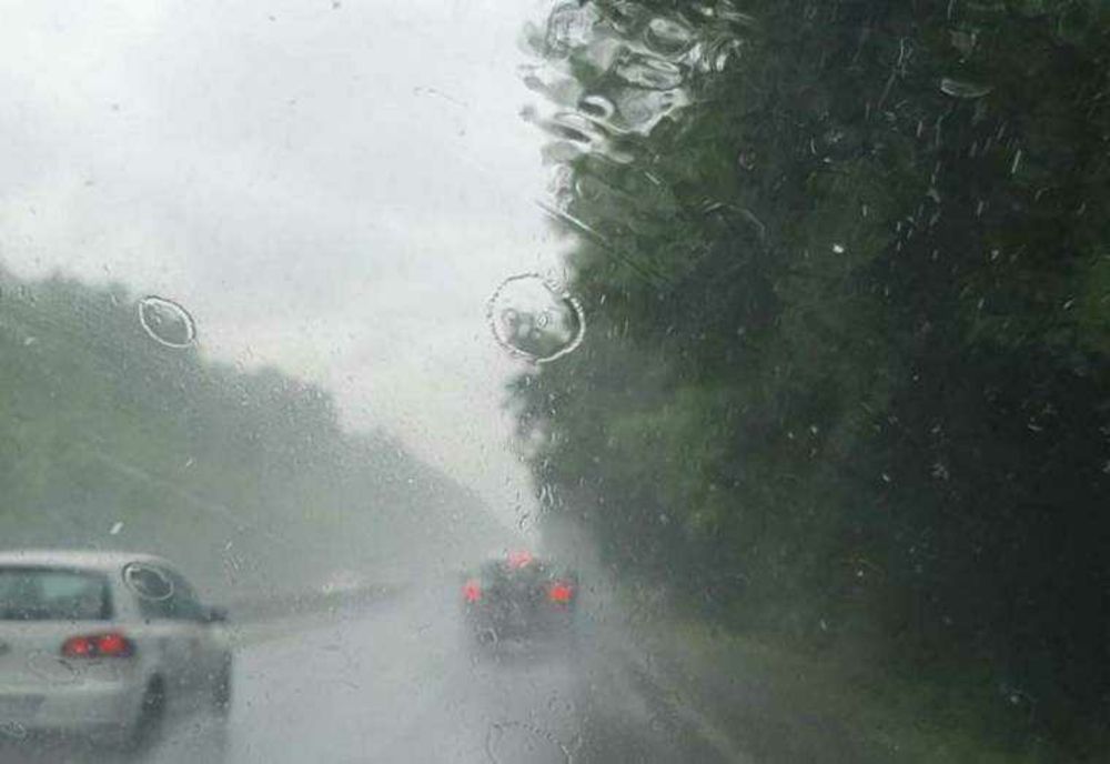 VREMEA 16 MAI. FRIG ȘI PLOI ÎN APROAPE TOATĂ ȚARA 