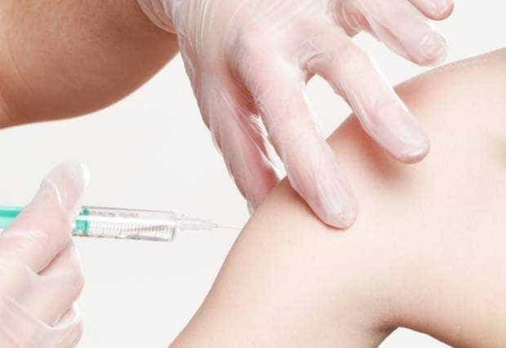VACCINAREA VA DEVENI UN SERVICIU OBLIGATORIU PENTRU TOȚI MEDICII DE FAMILIE