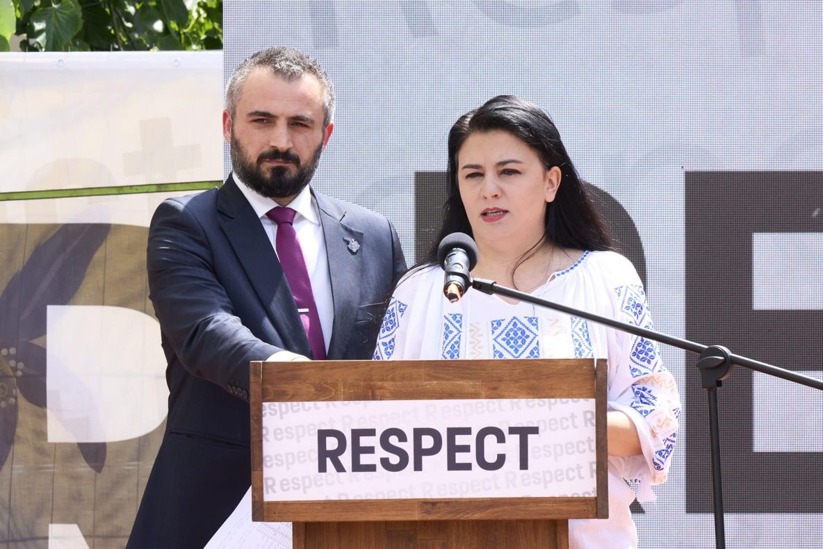 AUR SEMNALEAZĂ ALEGERI CU MORȚI PE LISTE ȘI RECORD DE URNE MOBILE