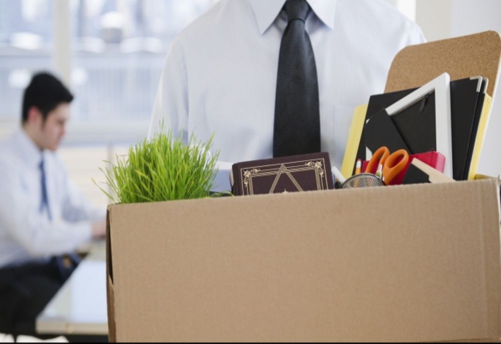 MICROSOFT CONCEDIAZĂ MII DE ANGAJAȚI ÎN CEL MAI MARE VAL DIN 2024