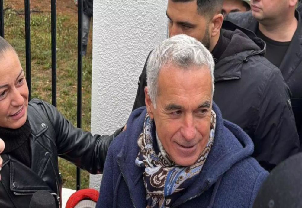 Călin Georgescu se prezintă la IPJ Buftea pentru semnarea controlului judiciar