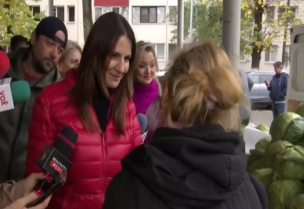 Anca Alexandrescu îi desființează în stradă pe reziștii din USR - VIDEO