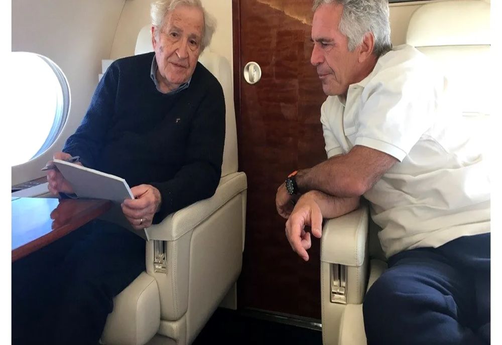 Noi imagini din dosarul Epstein ies la iveală: mesaje suspecte și fotografii cu personaje celebre