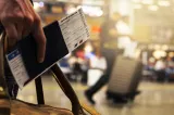 Decizie UE: Companiile aeriene, obligate să ofere bagaj de mână gratuit și despăgubiri mai rapide