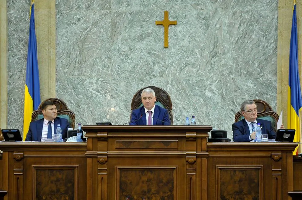 Adrian tutuianu