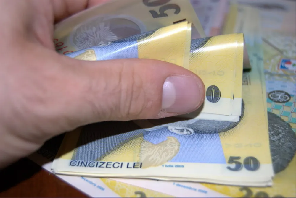 bani societate comerciala