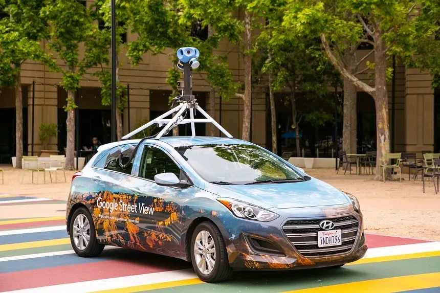 street-view-car