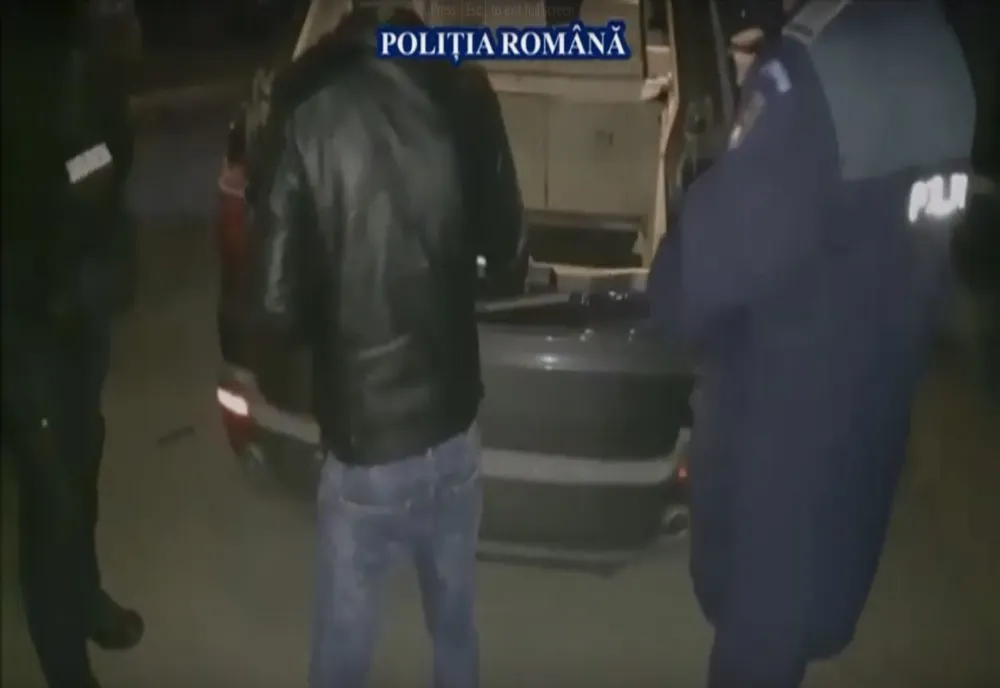 Foto-Video| Percheziții de amploare la mai multe primării și școli din 25 de județe (și în DB)