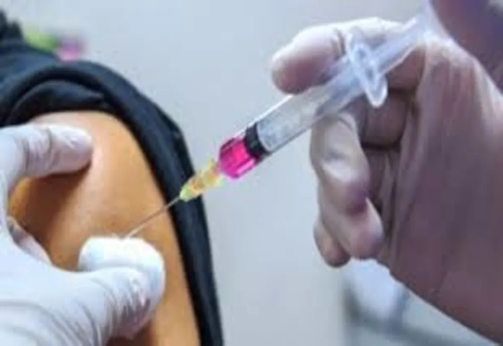 În Dâmbovița au sosit primele doze de vaccin antigripal