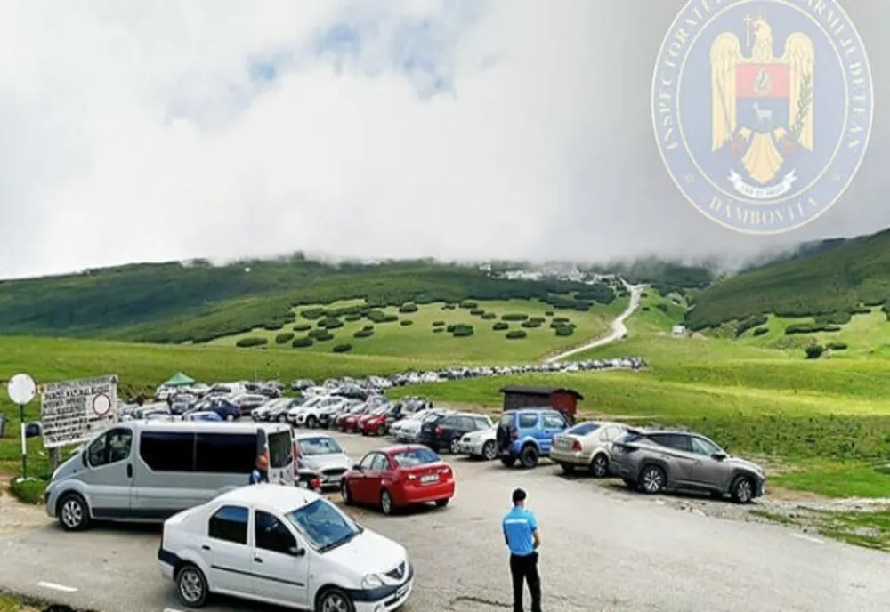 Dâmbovița. 16 sancțiuni aplicate de jandarmii care au patrulat, în weekend, pe traseele din Bucegi