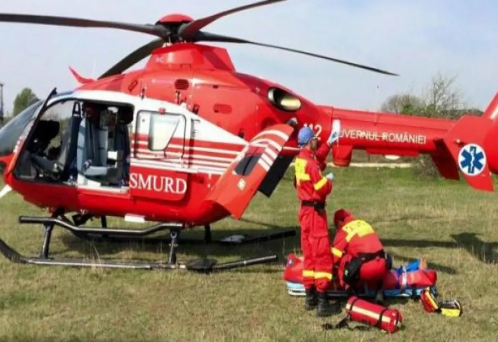 Dâmbovița. Accident grav pe DN1A. A fost activat Planul Roșu de Intervenție, după impactul dintre un autoturism și un microbuz
