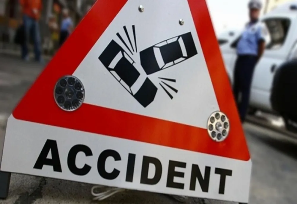 Accident în lanţ, în Dâmboviţa, pe DN 61. Traficul a fost blocat pe ambele sensuri