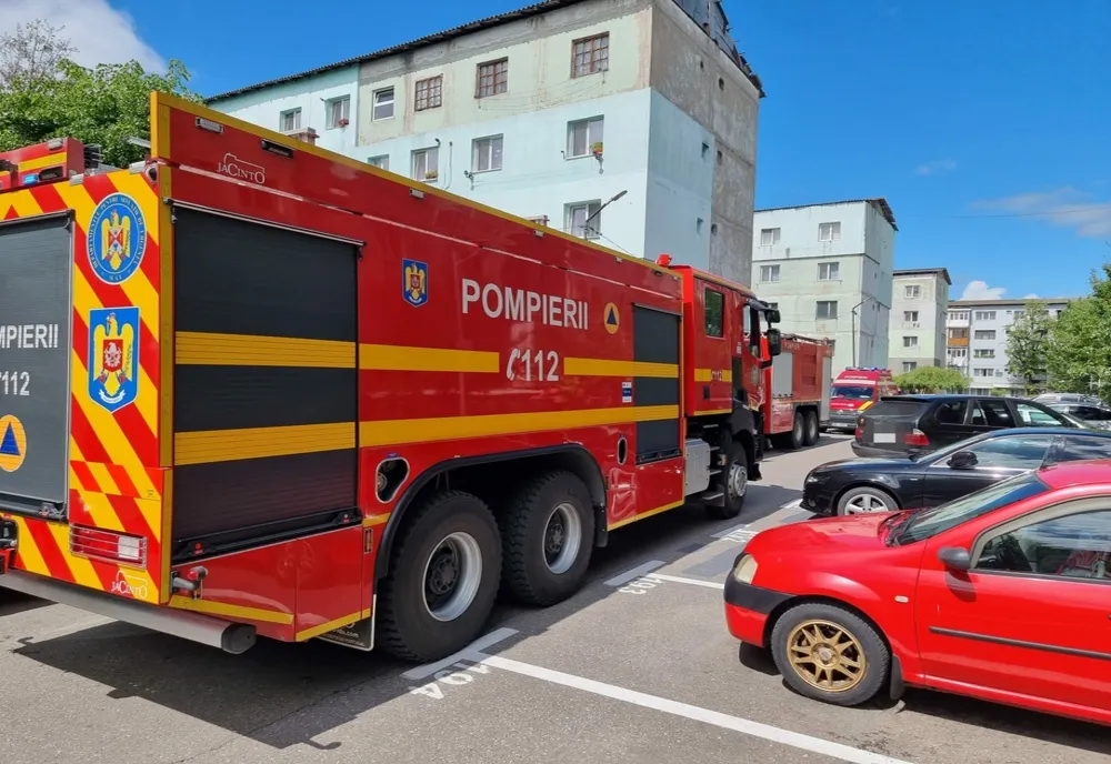 Dâmboviţa. Explozie la un apartament din Târgoviște