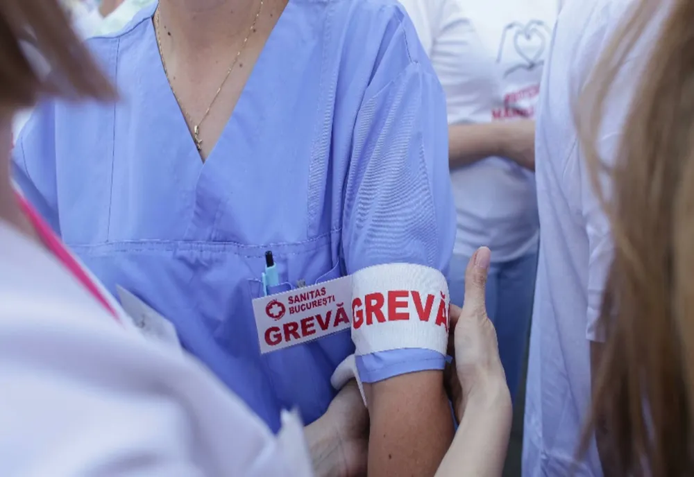 Grevă de avertisment de o oră, declanşată de sindicatele afiliate Federaţiei ”Solidaritatea Sanitară”