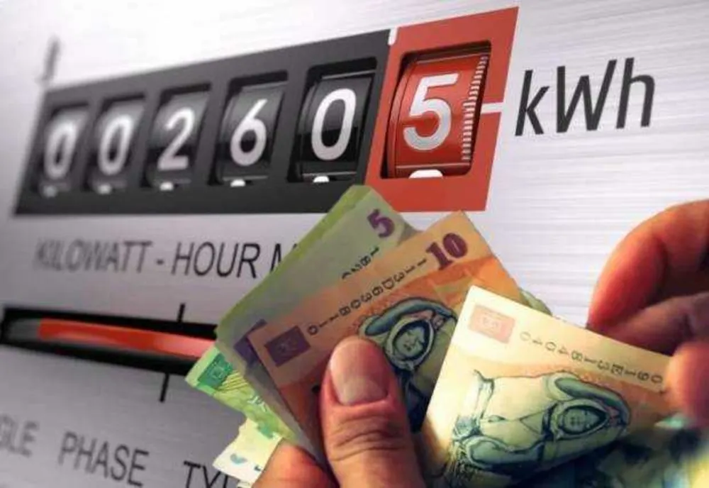 DISPARIȚIA PLAFONĂRII DIN ENERGIE: PREȚURI MAI MARI ȘI OBLIGAȚII NOI PENTRU FURNIZORI