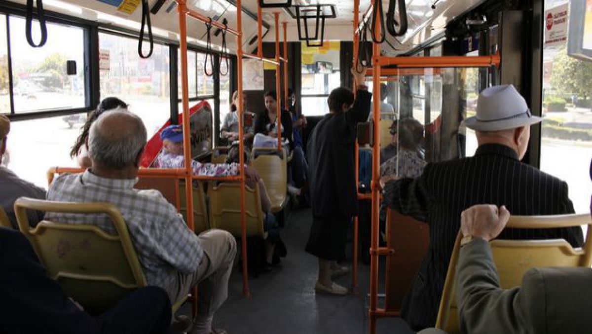 studiu--calatoria-cu-transportul-public-aduce-beneficii-pentru-sanatatea-persoanelor-varstnice-37573